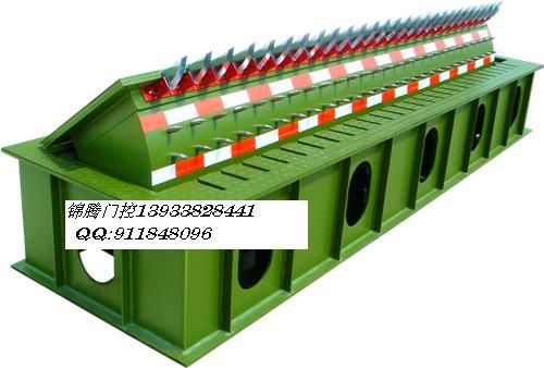 監(jiān)獄路障機供應商：河北錦騰門控，供應路障機